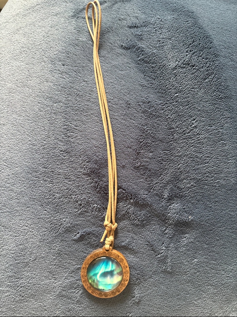 Boho Abalone Shell Pendant Necklace in Natural Tan